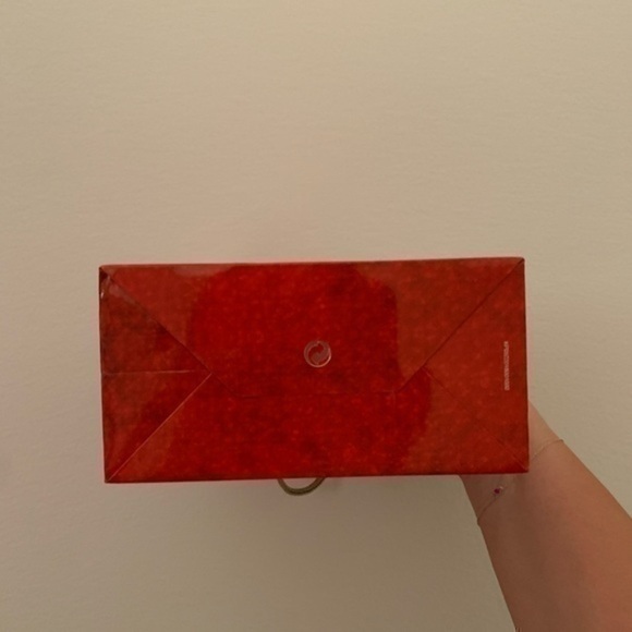 Kiko Milano Makeup Holiday Shopping Bag - Picture 4 of 5